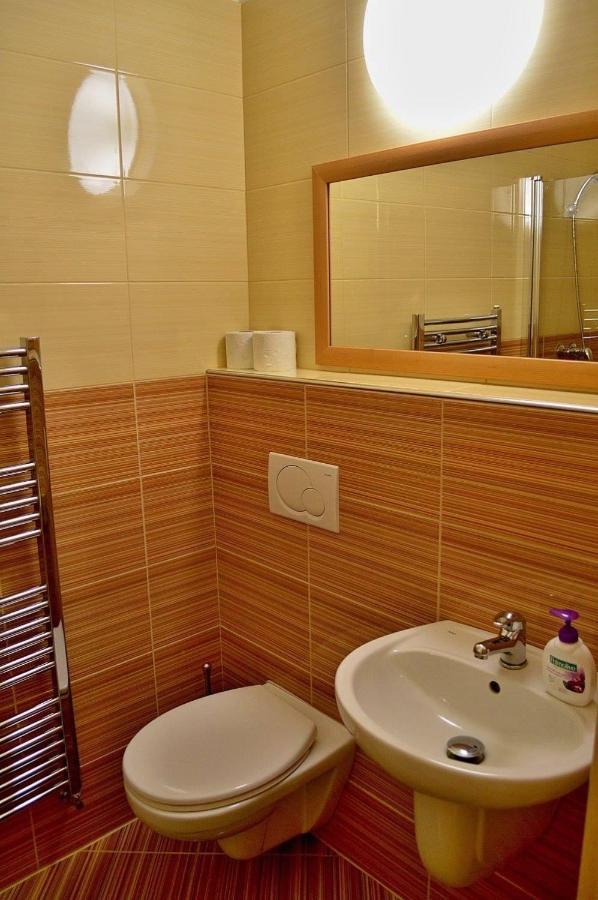 Hotel Florian Slavkov u Brna Dış mekan fotoğraf